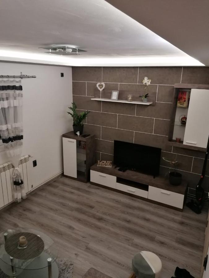 Epi Lux House Apartment Zemun Luaran gambar